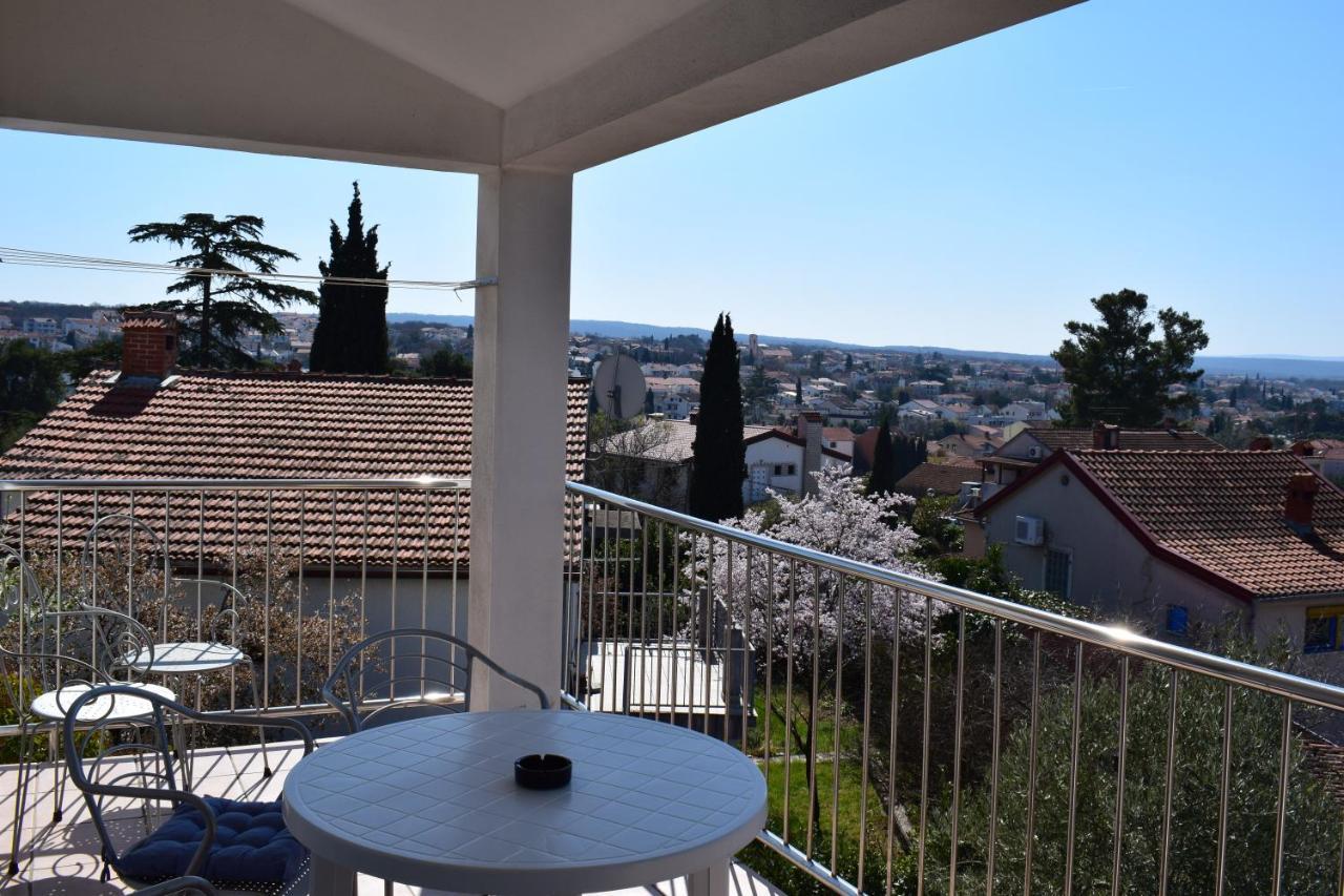 Apartment Vista Mare Малинска Экстерьер фото